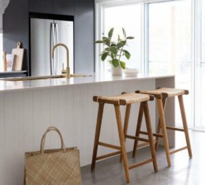 Savanna Bar Stool