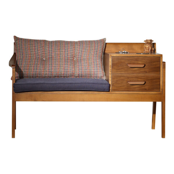 ALMA - hybrid Console/Bench for the entrance