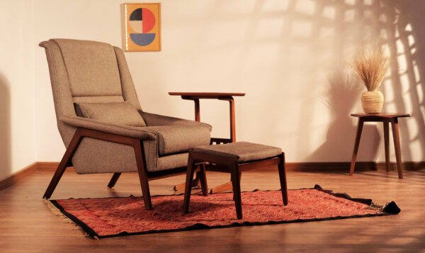 MAGNUS - Lounge - Fauteuil Armchair with footrest