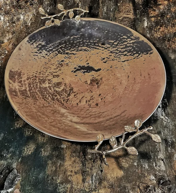 Round leaves platter