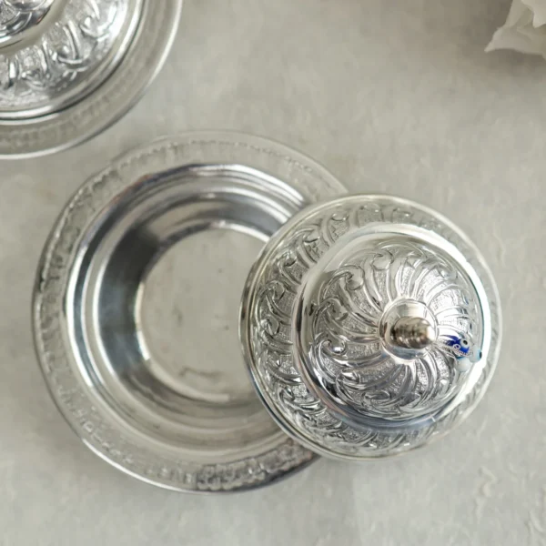 Arabic cloche-dome platter