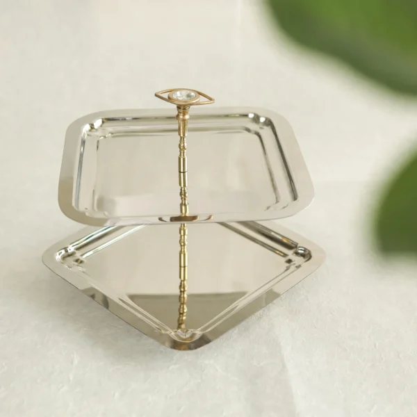Crystal eyes square cookie stand