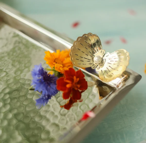 Pearla rectangular tray and serving platter