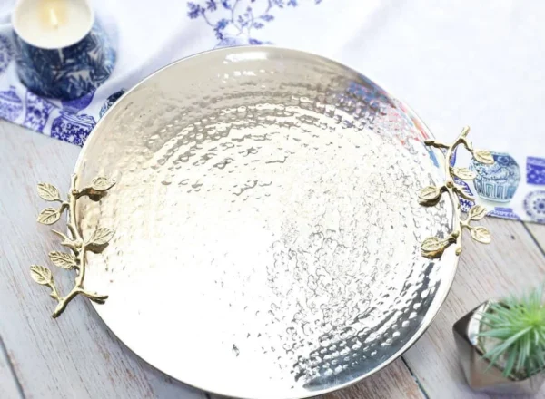 Round leaves platter