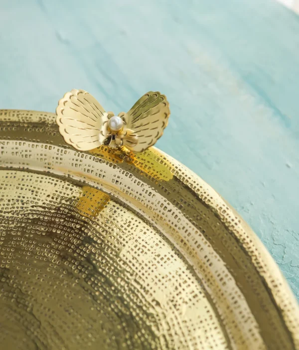 Pearla round copper dish & tray