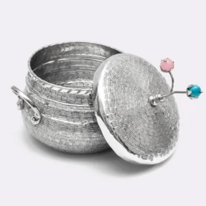 FLORA SERVING POT WITH Rose quartz & Agate stones