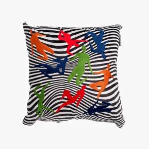 The embroidered Flying Men