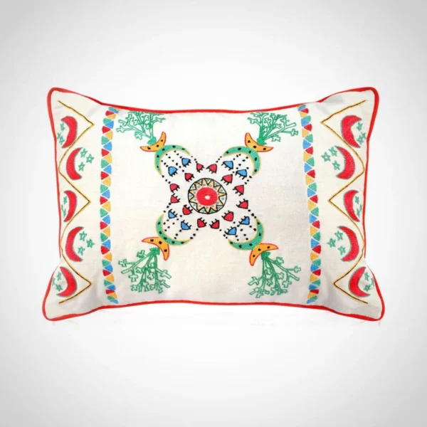 Experience Nubian Elegance: Cushion with a Unique Design
