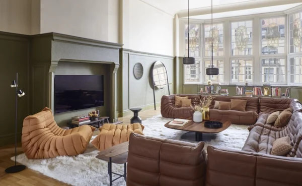 Loveseat Lounge Corner