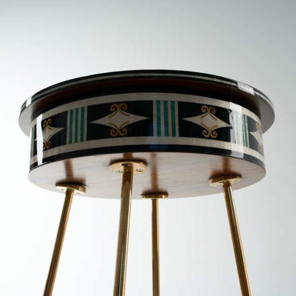Masterpiece Detachable Top Side Table