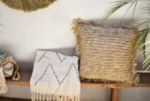 Square Raffia Cushion With Fringes