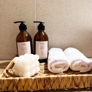 Inches Bathroom set