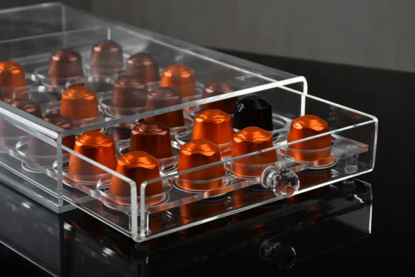 Transparent capsules Drawer