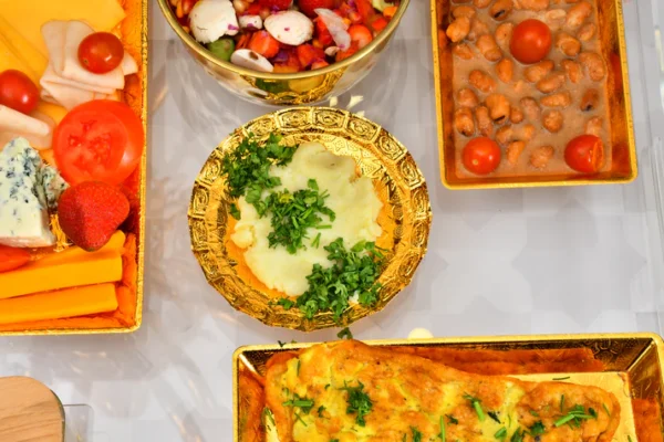 Dinner tray 8 pieces
