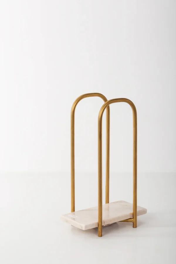 Elegant Towels Holder - Small 7.5 x16 CM Height 26 CM / Cream / Black