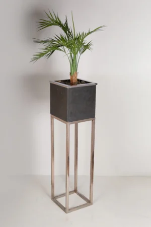 Planter Pot (Black Horizon) - Large / Silver
