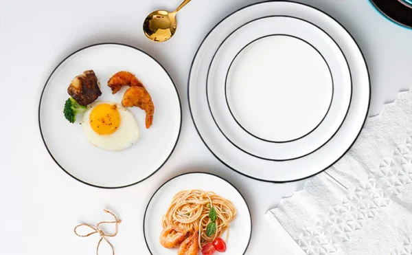 Moderna 16 or 32 Plate Porcelain Dinner Set
