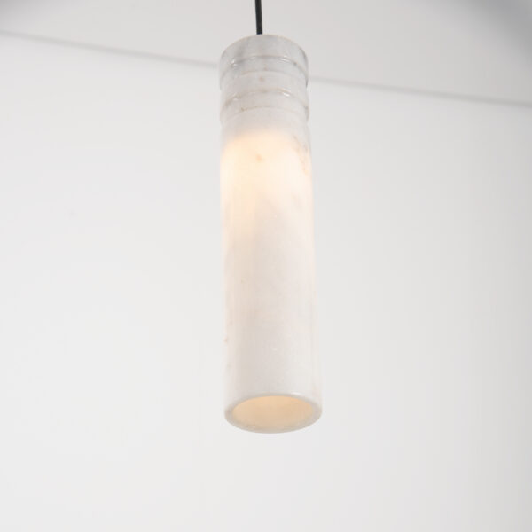 Pillar pendant Large | Cararra