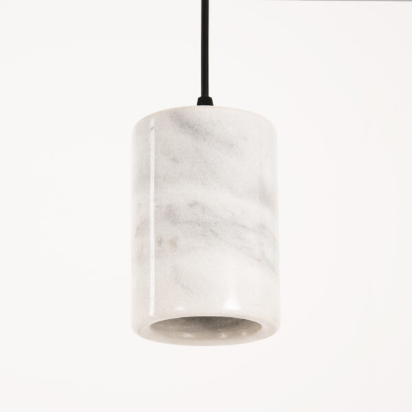 Yang pendant | Carrara
