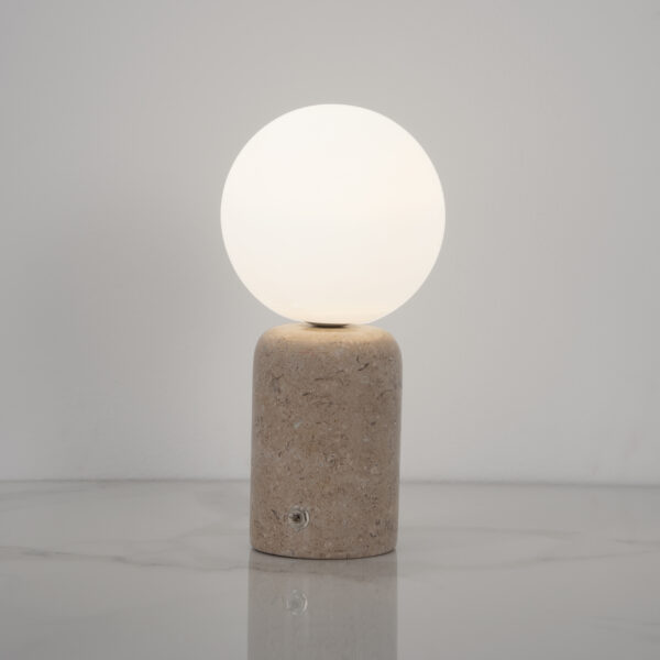 The Nuuk Table Lamp | Triesta Beige | Cordless - Rechargable