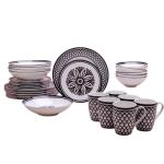 Artistic Charm Dinner Set