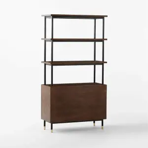 Camelon Bookcase by Mermelada Estudio