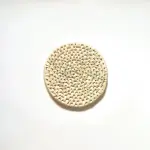 Staggered round heat resistant placemats