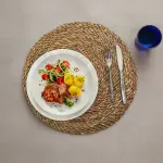 Halfa round placemat