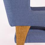 V arm chair