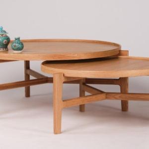 Tripod OAK Tables