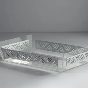 Geometric fluted tray