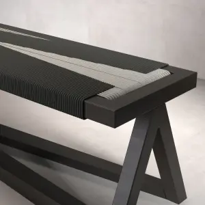 V Bench