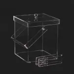 Ice holder with cover