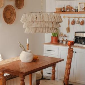 Dove Fella Tassel Chandelier