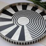 Abstract tray in black