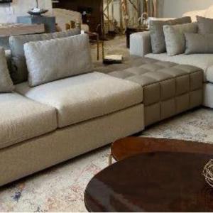 Nivada Sectional Sofa